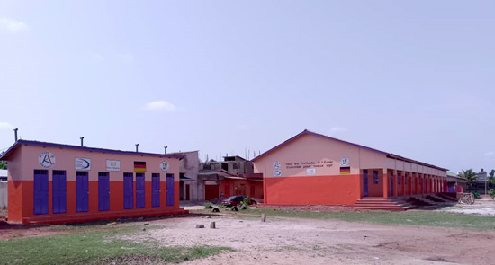 64 CEG4 Abomey-Calavi