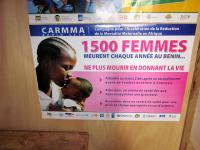 1500 Frauen sterben jährlich im Benin …